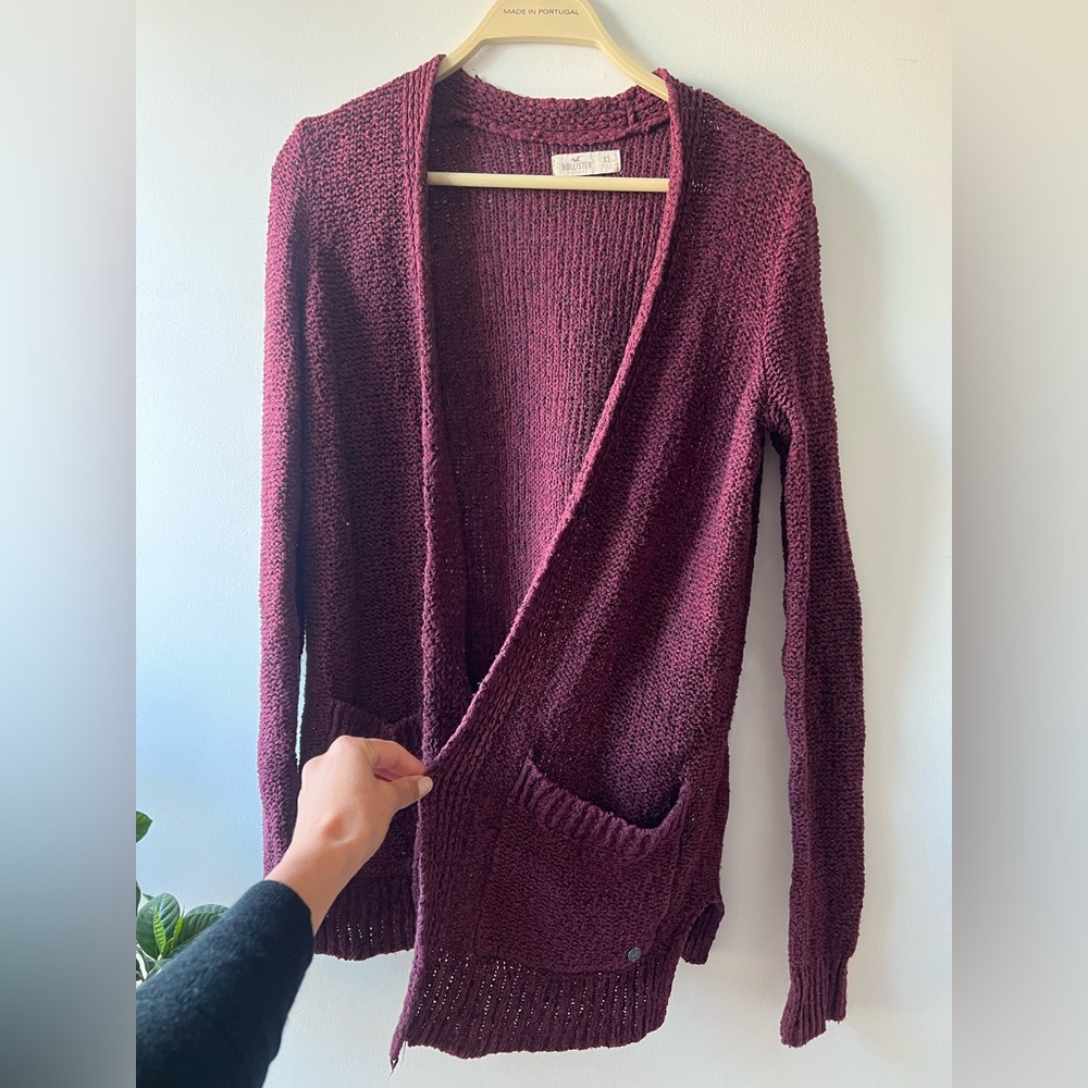 Hollister Cardigan